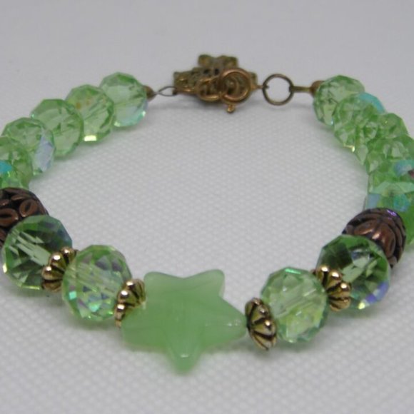 Handmade Elegant Green Glass Beads Bracelet and Charm with Vintage Metal Look 8" - Picture 3 of 10
